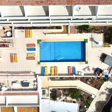 아파트 Apartamento Solo Adultos, Bien Comunicado, Freewifi, Piscina En Tenerife Sur Cerca De Playa De Las Americas 아데제