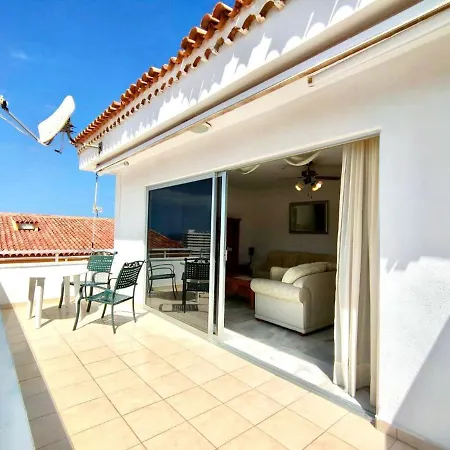 Apartamento Apartamento Solo Adultos, Bien Comunicado, Freewifi, Piscina En Tenerife Sur Cerca De Playa De Las Americas *