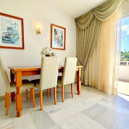 Apartamento Apartamento Solo Adultos, Bien Comunicado, Freewifi, Piscina En Tenerife Sur Cerca De Playa De Las Americas *
