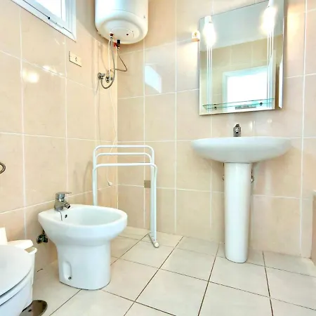 Apartamento Solo Adultos, Bien Comunicado, Freewifi, Piscina En Tenerife Sur Cerca De Playa De Las Americas Apartamento *