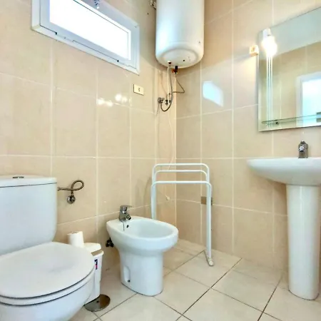 Apartamento Solo Adultos, Bien Comunicado, Freewifi, Piscina En Tenerife Sur Cerca De Playa De Las Americas *