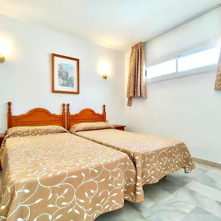 아파트 Apartamento Solo Adultos, Bien Comunicado, Freewifi, Piscina En Tenerife Sur Cerca De Playa De Las Americas *