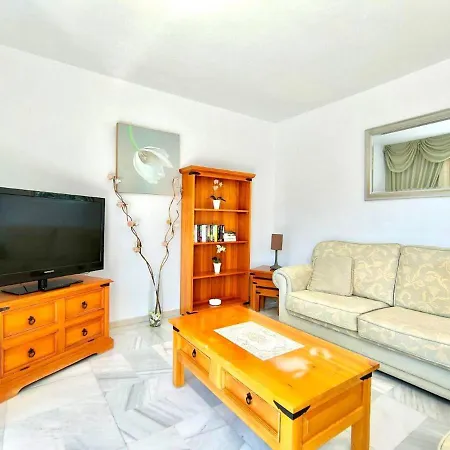 Apartamento Solo Adultos, Bien Comunicado, Freewifi, Piscina En Tenerife Sur Cerca De Playa De Las Americas