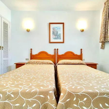 Apartamento Apartamento Solo Adultos, Bien Comunicado, Freewifi, Piscina En Tenerife Sur Cerca De Playa De Las Americas