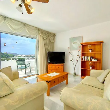 아파트 Apartamento Solo Adultos, Bien Comunicado, Freewifi, Piscina En Tenerife Sur Cerca De Playa De Las Americas
