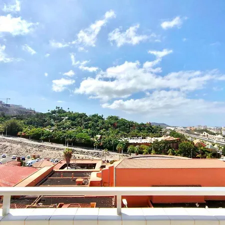 Apartamento Solo Adultos, Bien Comunicado, Freewifi, Piscina En Tenerife Sur Cerca De Playa De Las Americas 아파트