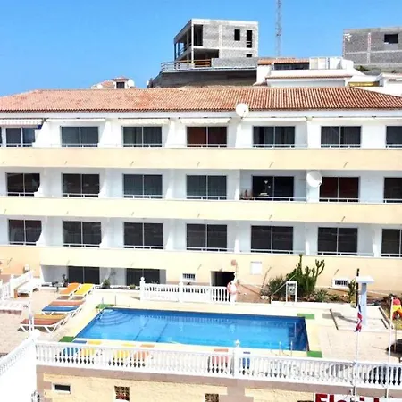 Apartamento Solo Adultos, Bien Comunicado, Freewifi, Piscina En Tenerife Sur Cerca De Playa De Las Americas *